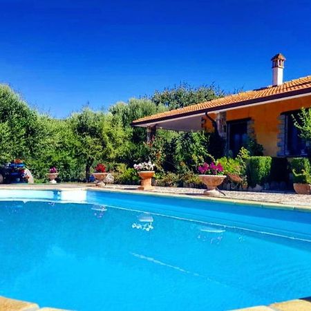 Casa Vacanza Centro Sardegna Sorgono Exteriör bild